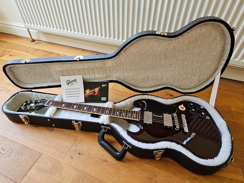 Gibson angus young - gibson,