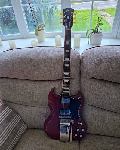 Gibson standard - gibson, sg