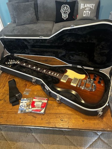 Gibson electric guitar with - electric,