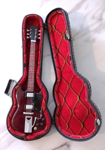 Gibson angus young - sg, (ac/dc)