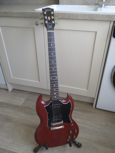 Gibson tribute vintage - sg,