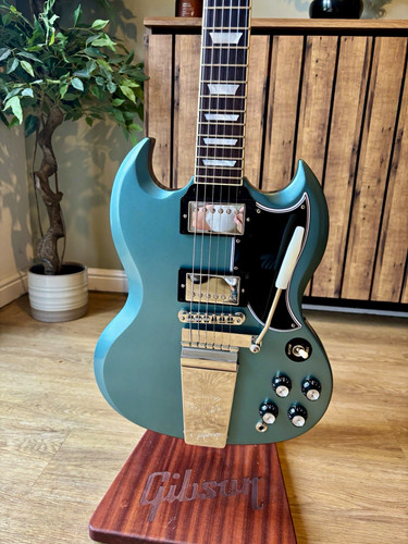 Epiphone inspired gibson - inspired,